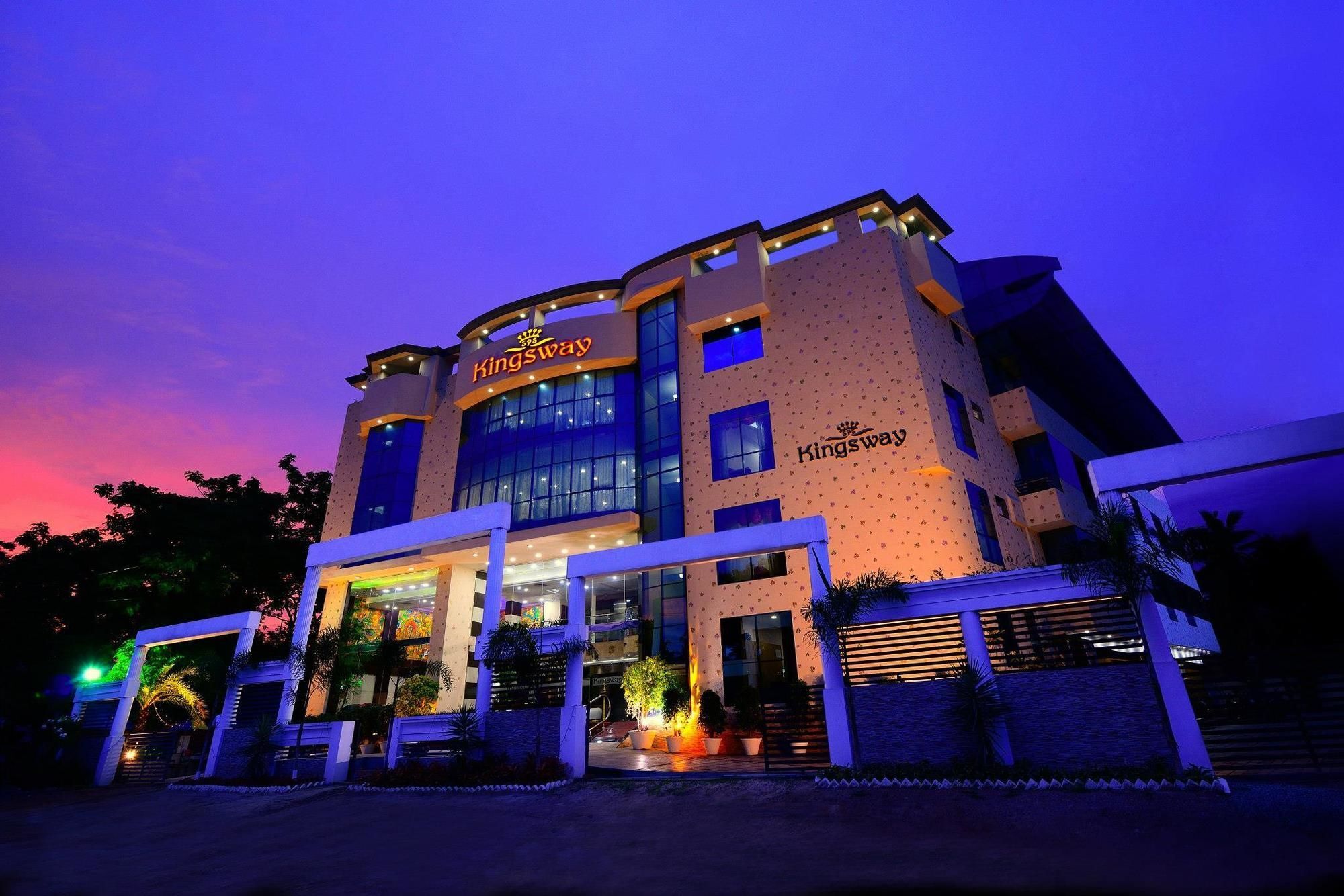 Sps Kings Way Hotel Thiruvananthapuram Exterior photo