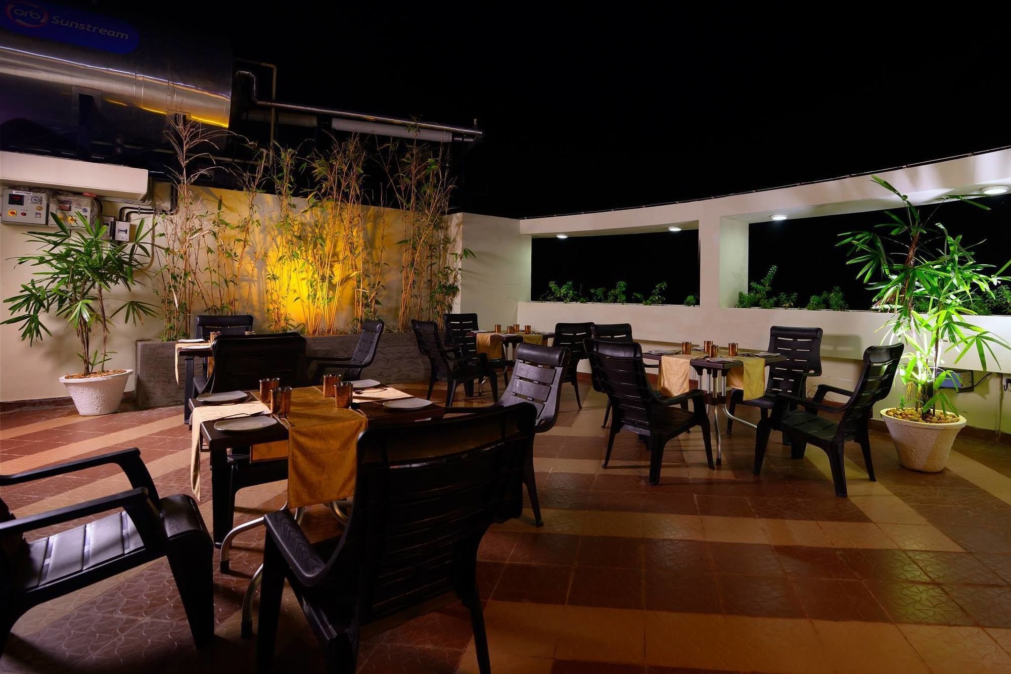 Sps Kings Way Hotel Thiruvananthapuram Exterior photo
